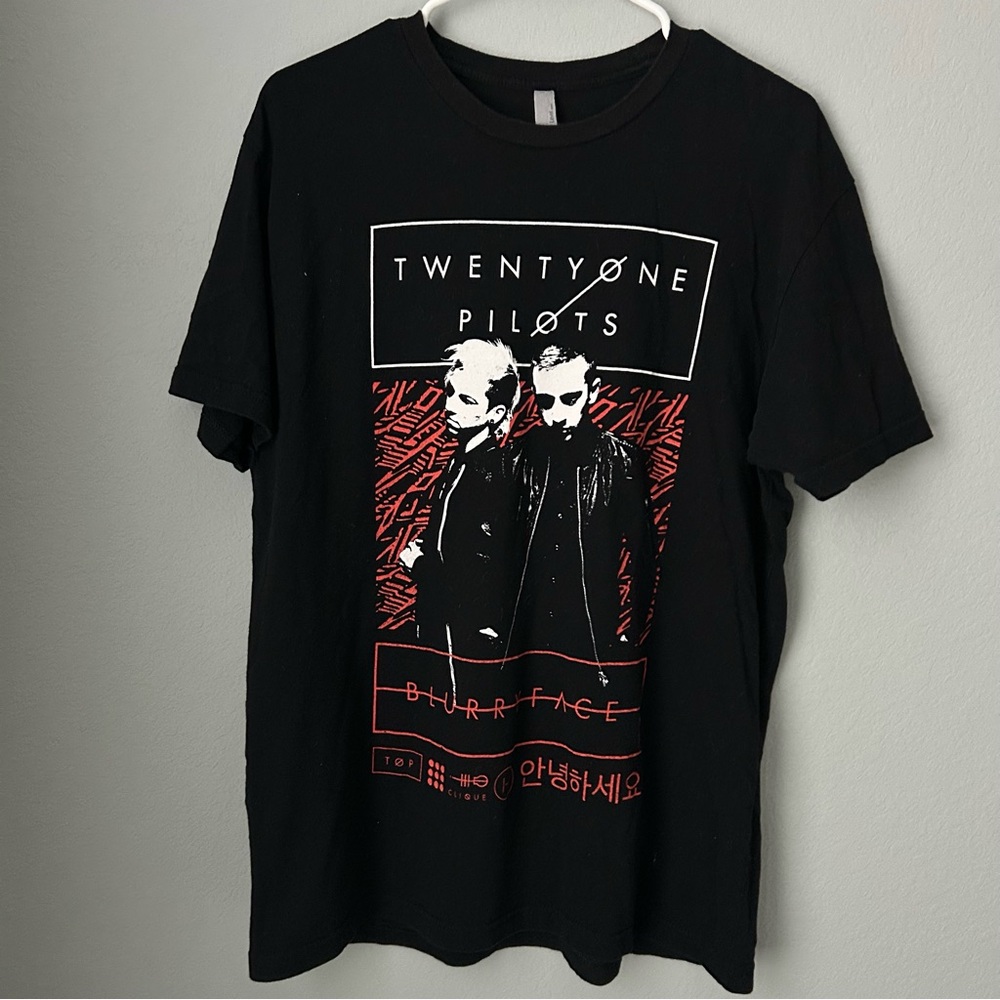 21 Pilots Blurry Face 2015 Tour Merch Black Graphic T-Shirt